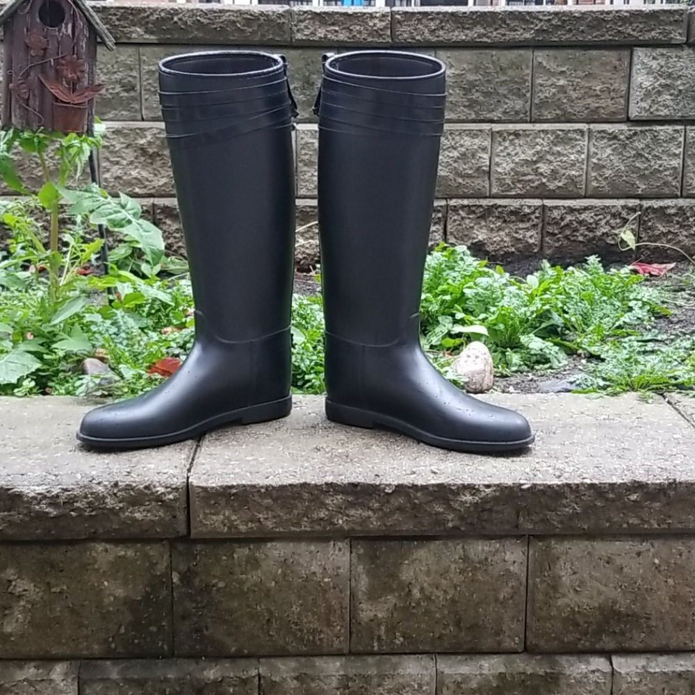 ⭐⭐⭐BURBERRY RIDING BOOTS ⭐⭐ - Picture 4 of 13